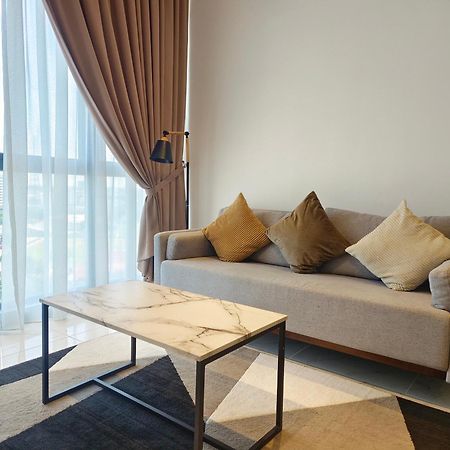 One Bedroom Troika Kota Bharu By Aghome, Modern Design Dış mekan fotoğraf