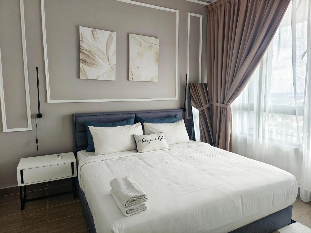 One Bedroom Troika Kota Bharu By Aghome, Modern Design Dış mekan fotoğraf